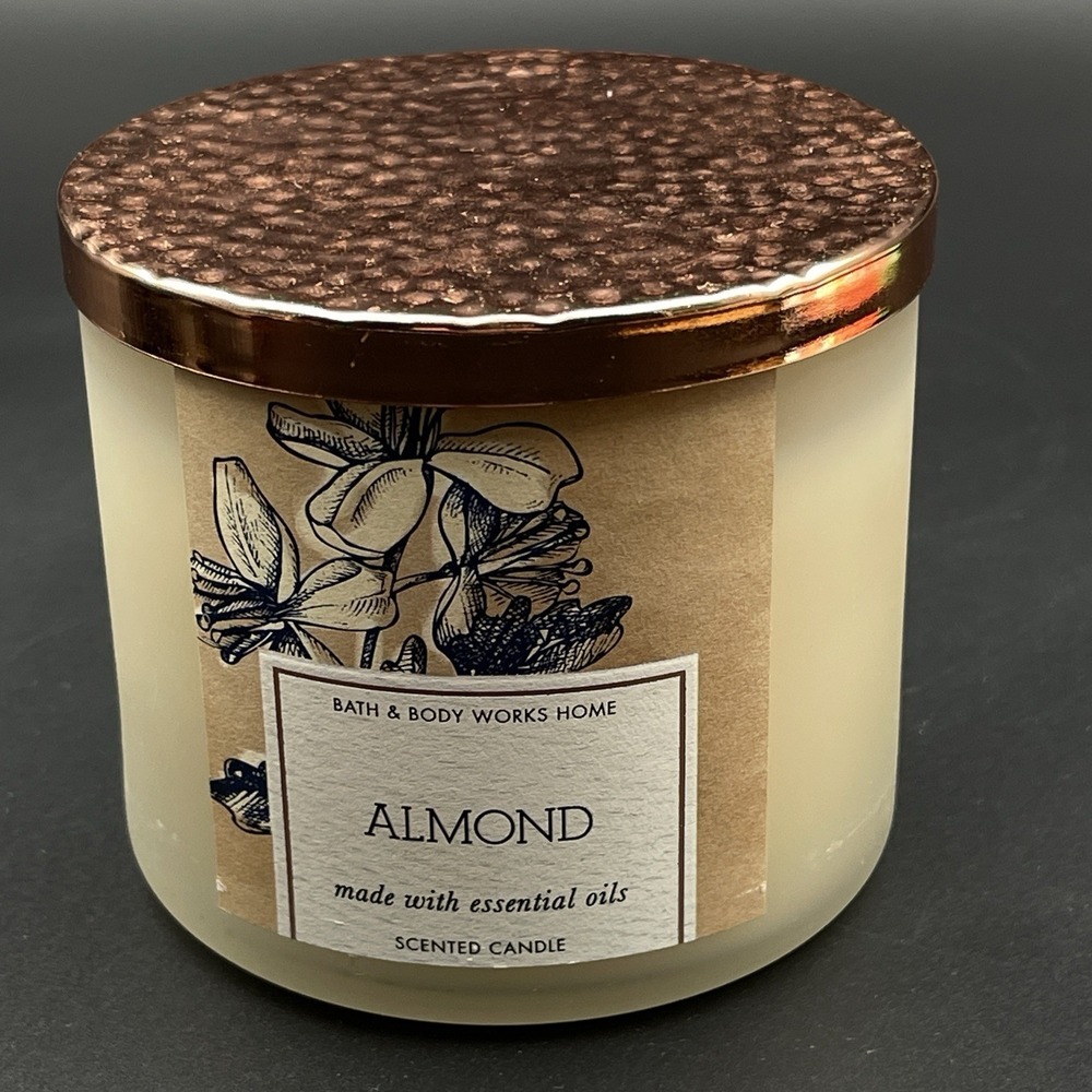 Bath & Body Works Almond 3-Wick Scented Candle 14.5 oz Sandalwood Essential Oil